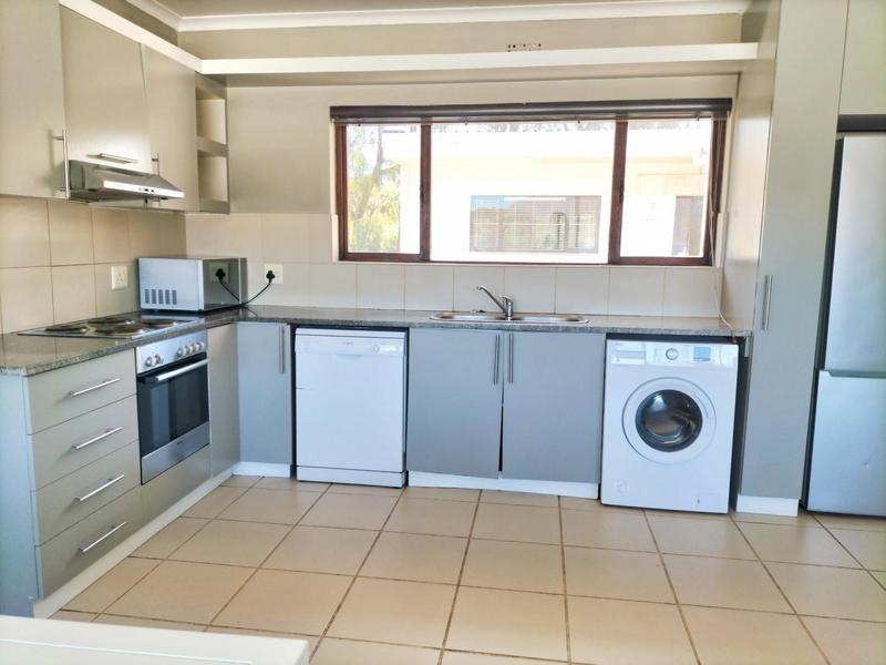 To Let 2 Bedroom Property for Rent in Hout Bay Western Cape